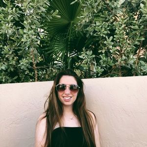 Meet your Posher, Amanda